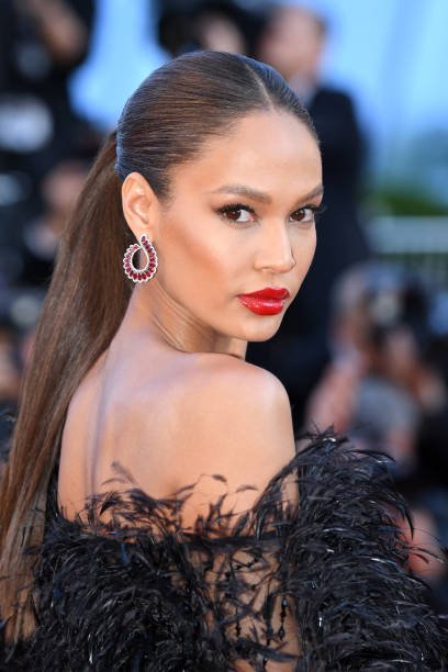  Joan Smalls