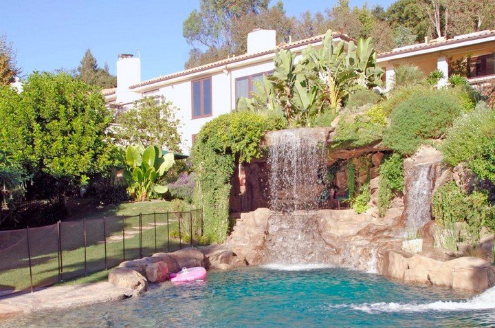 Mark Wahlberg, $13.95 million, Beverly Hills, California